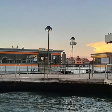 Loft Soleil Apartment Venedig